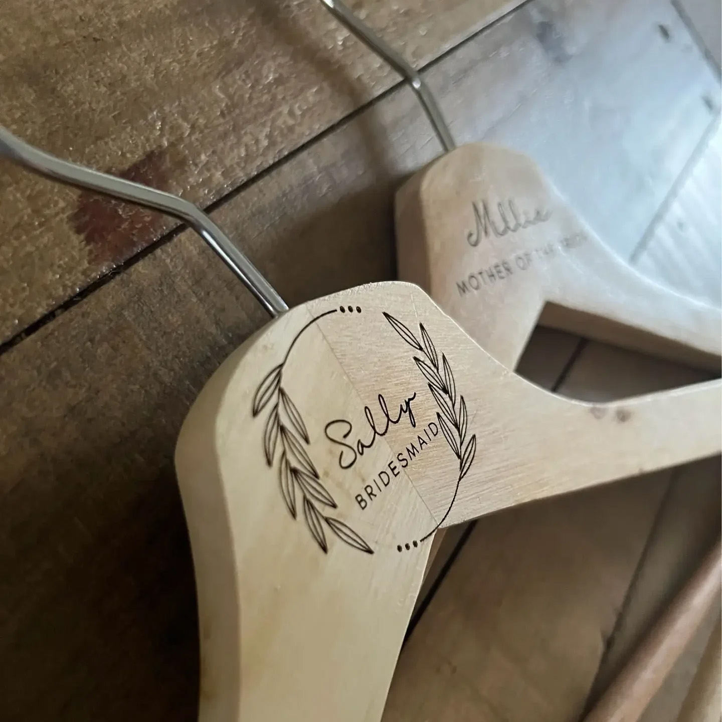 Floral Wreath Personalised Wedding Hangers - Image 7